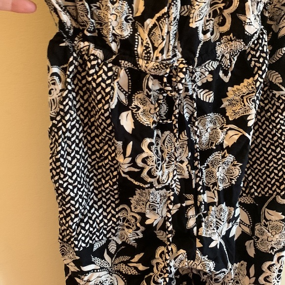 American eagle black/white print jumpsuit - med - Picture 3 of 4